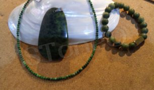 Nephrit Jade Edelsteinschmuck by 1STone