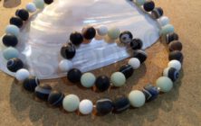 Edelsteinkette Onyx Amazonit & Shell by 1STone